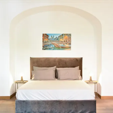 Giulia Mesa Apartamento *