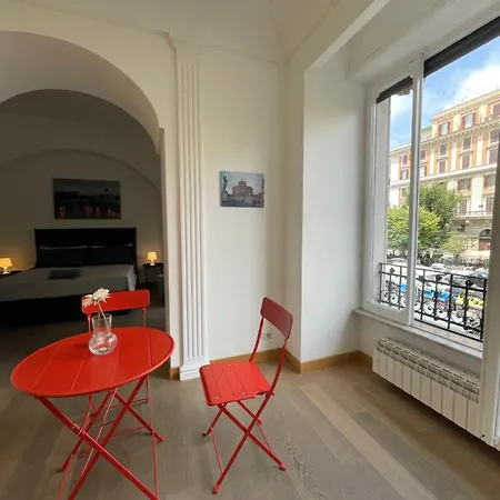 Giulia Mesa Apartment *