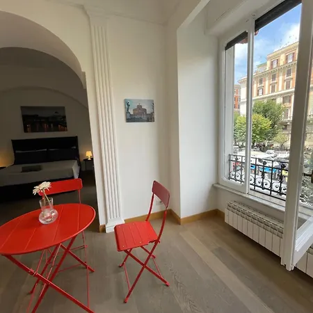 Giulia Mesa Apartment