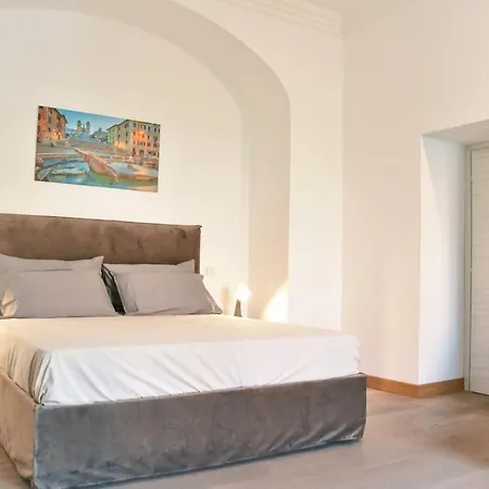 Apartment Giulia Mesa Rome