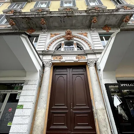 Apartment Giulia Mesa *