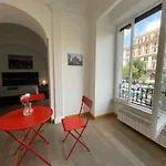 Giulia Mesa Apartment *