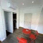Giulia Mesa Apartment Rom